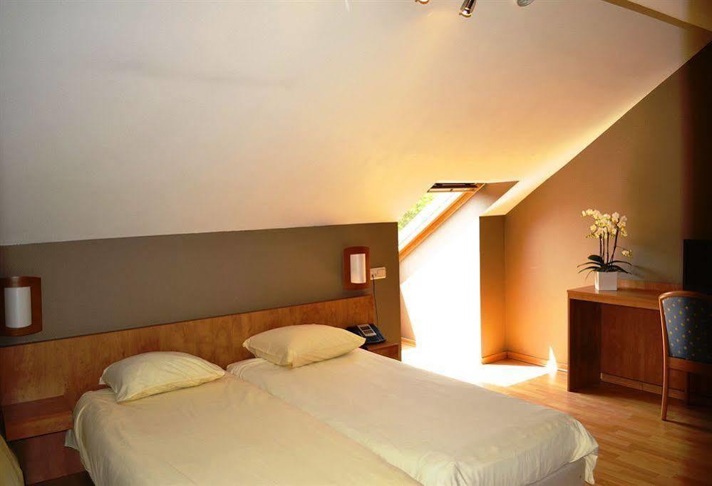 Hotel Frederiksborg Koekelberg Екстериор снимка